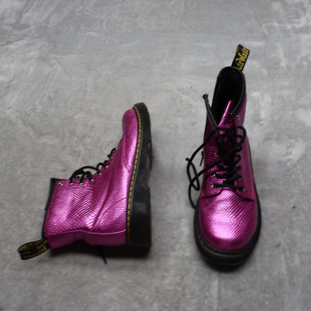 Dr. Martens Boots Youth M4 W5 Pink Metallic Snake-Embossed Lace Up Rugged 1460J